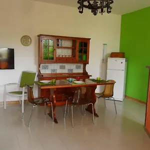 https://la-casa-di-peppe-favignana.sicilyhotelsitaly.net
